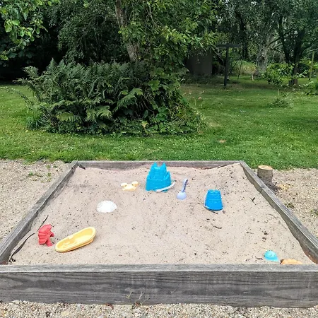 Family-friendly Coastal Сasa de vacaciones Henne Strand